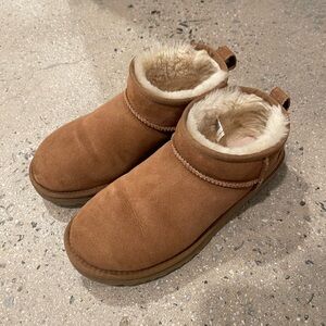 Ugh Classic Mini Boots